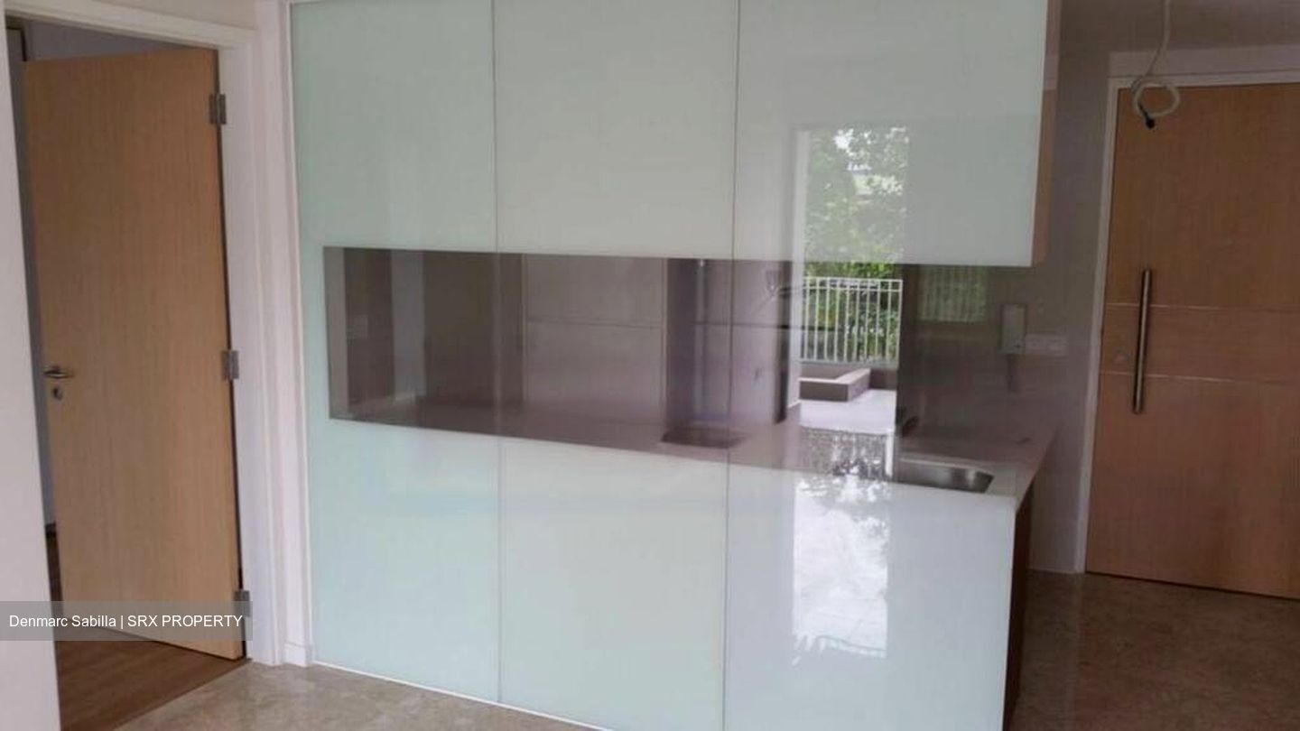 The Lakefront Residences (D22), Condominium #439078561